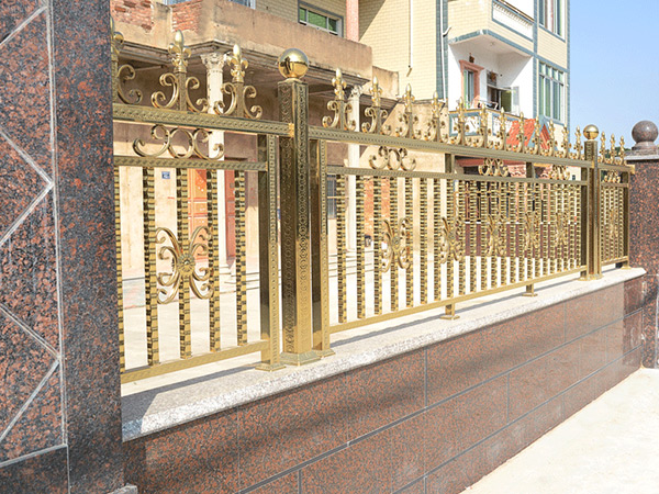 彩色不銹鋼護(hù)欄焊點(diǎn)怎么處理？5個(gè)焊縫處理方法？