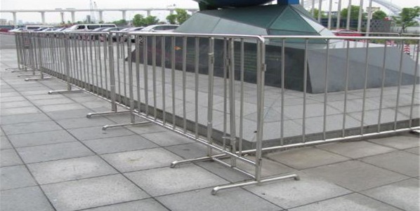 移動鐵馬不銹鋼護欄