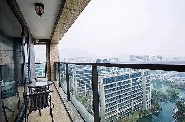 陽臺(tái)不銹鋼304護(hù)欄價(jià)格